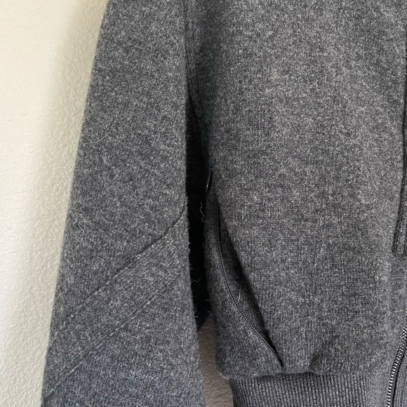 Alo Yoga strut jacket size XS - Picture 8 of 11